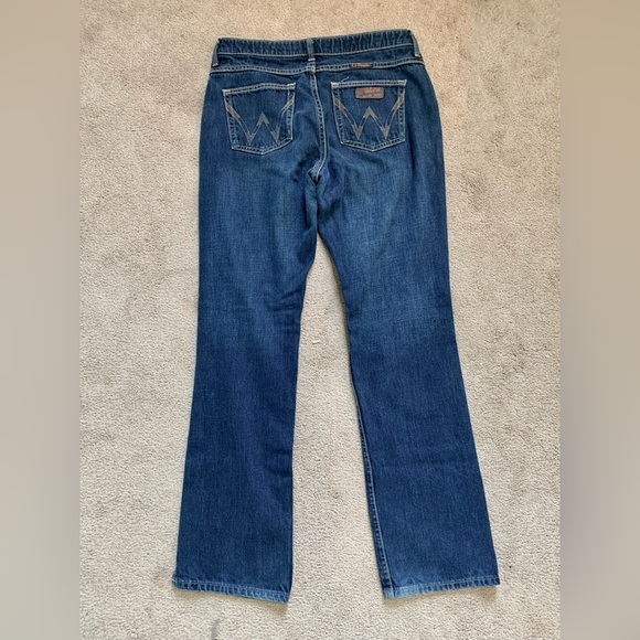 Wrangler bootcut jeans - Picture 2 of 6